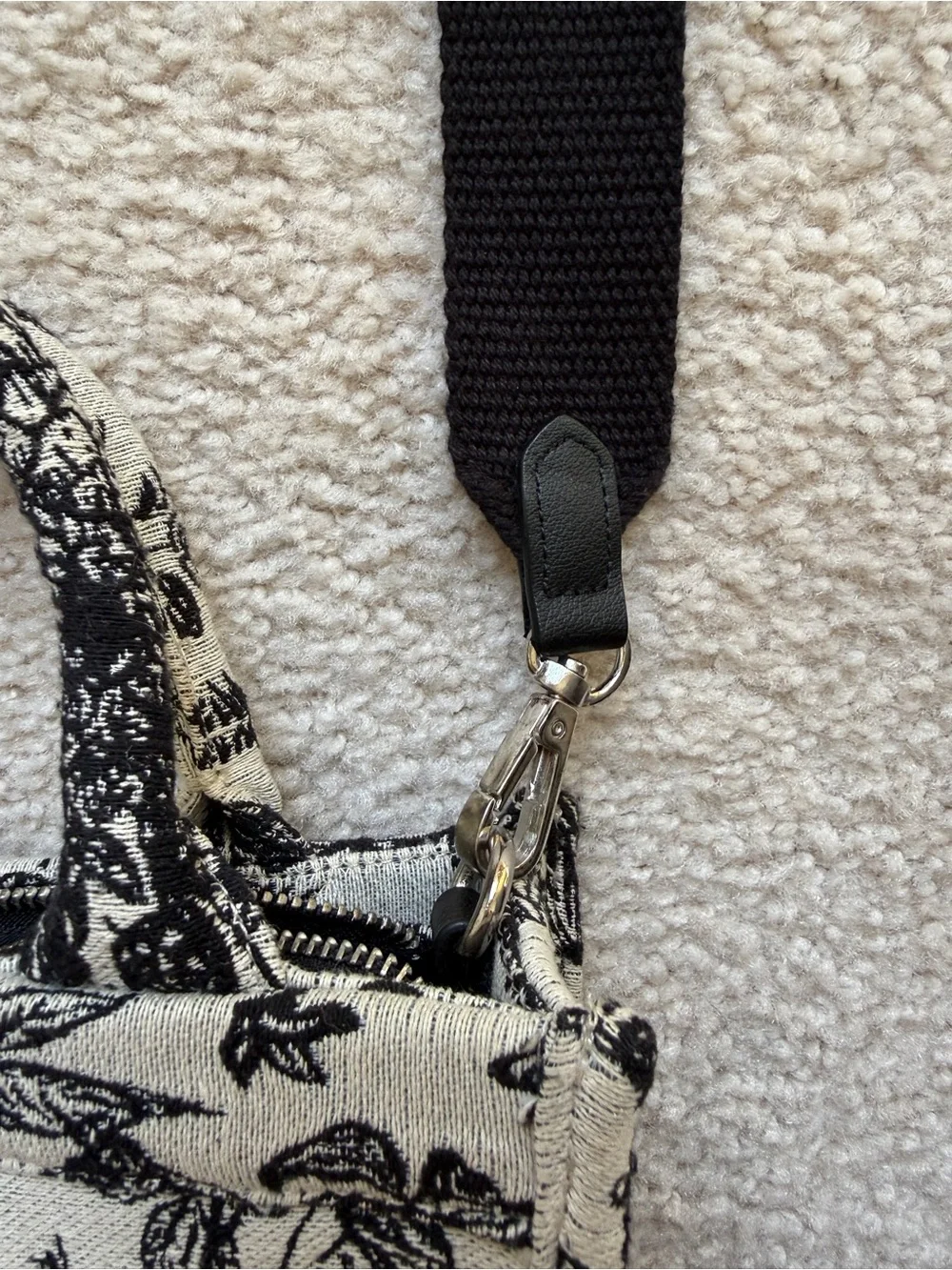 a new day Black & White Botanical Crossbody Tote